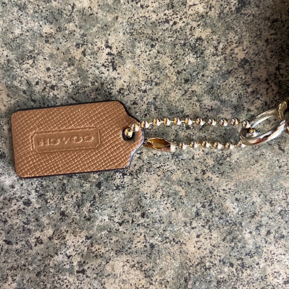 Tan/light brown Coach wallet. Lightly used condition - Picture 5 of 11